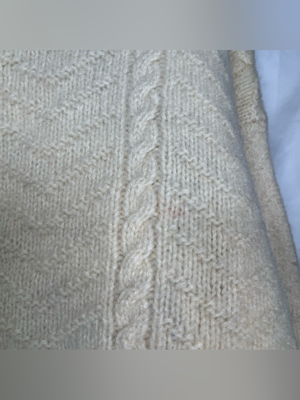 Vintage Outback Red Cream Pheasant Bird 100% Wool Cable Knit Sweater Size M - Picture 6 of 7